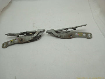 BMW 330XI Pair Of Front Hood Hinges - 0