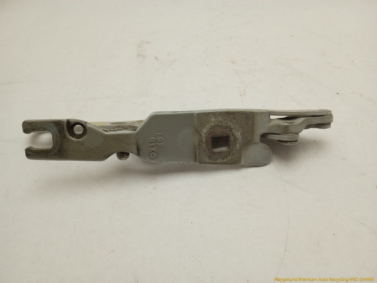 BMW 330XI Pair Of Front Hood Hinges