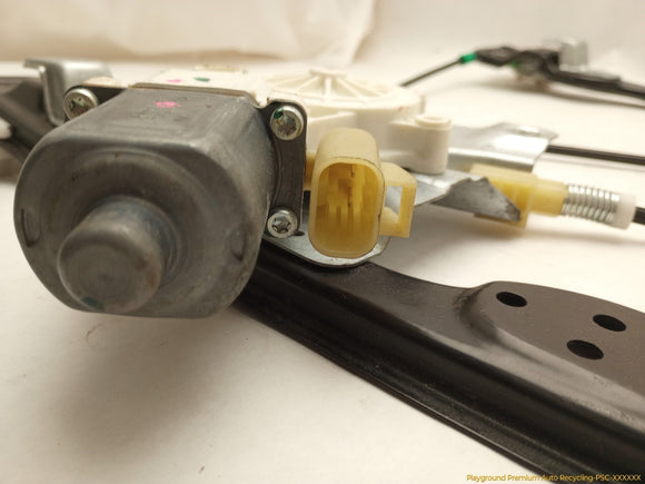 Hummer H3 Passenger Right Front Door Window Regulator