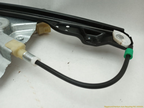 Hummer H3 Passenger Right Front Door Window Regulator