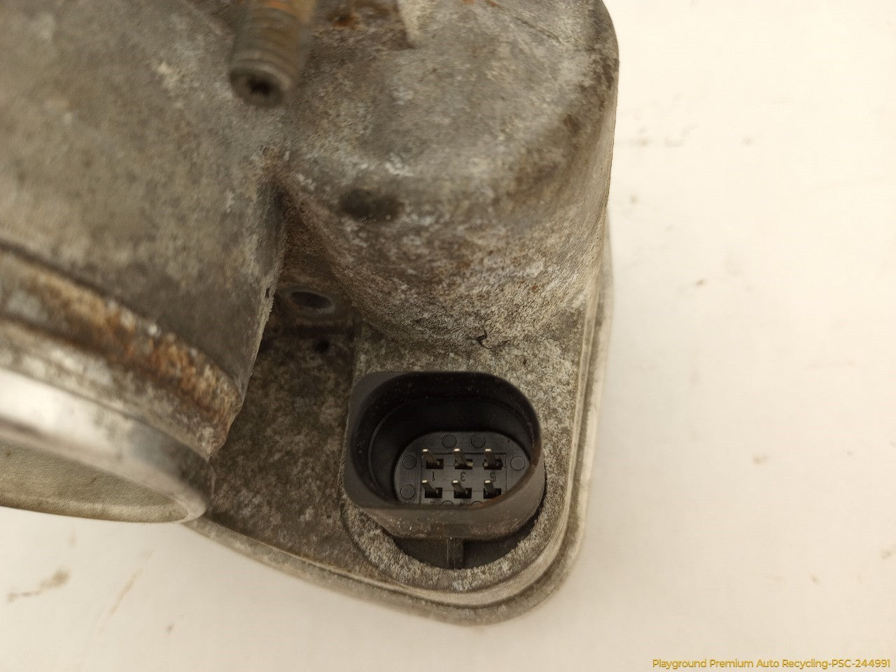BMW 330XI Throttle Body