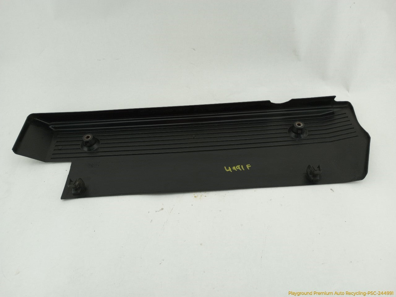 BMW 330XI Engine Fuel Rail Cover - 0