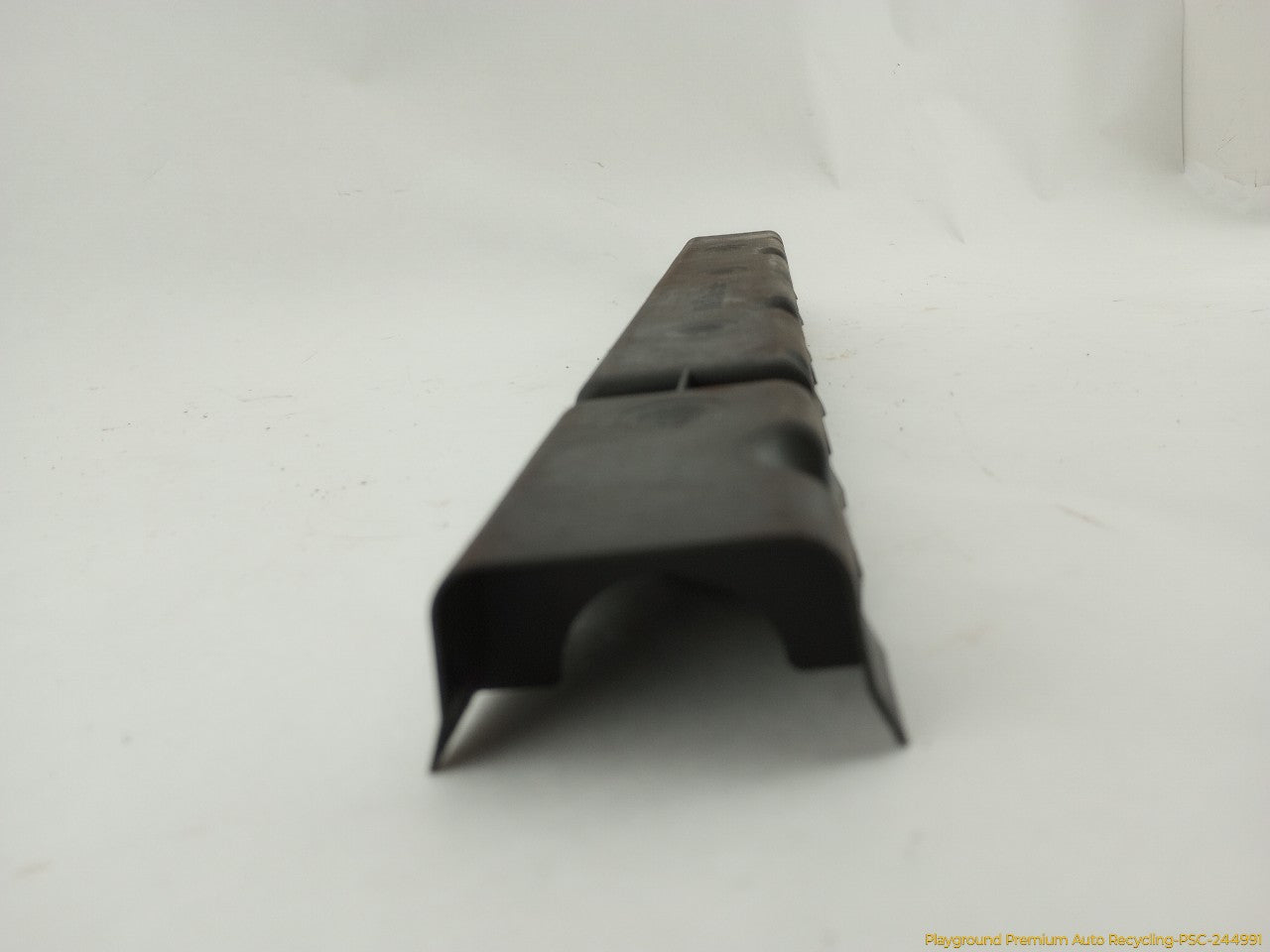 BMW 330XI Intake Camshaft Oil Splash Cover