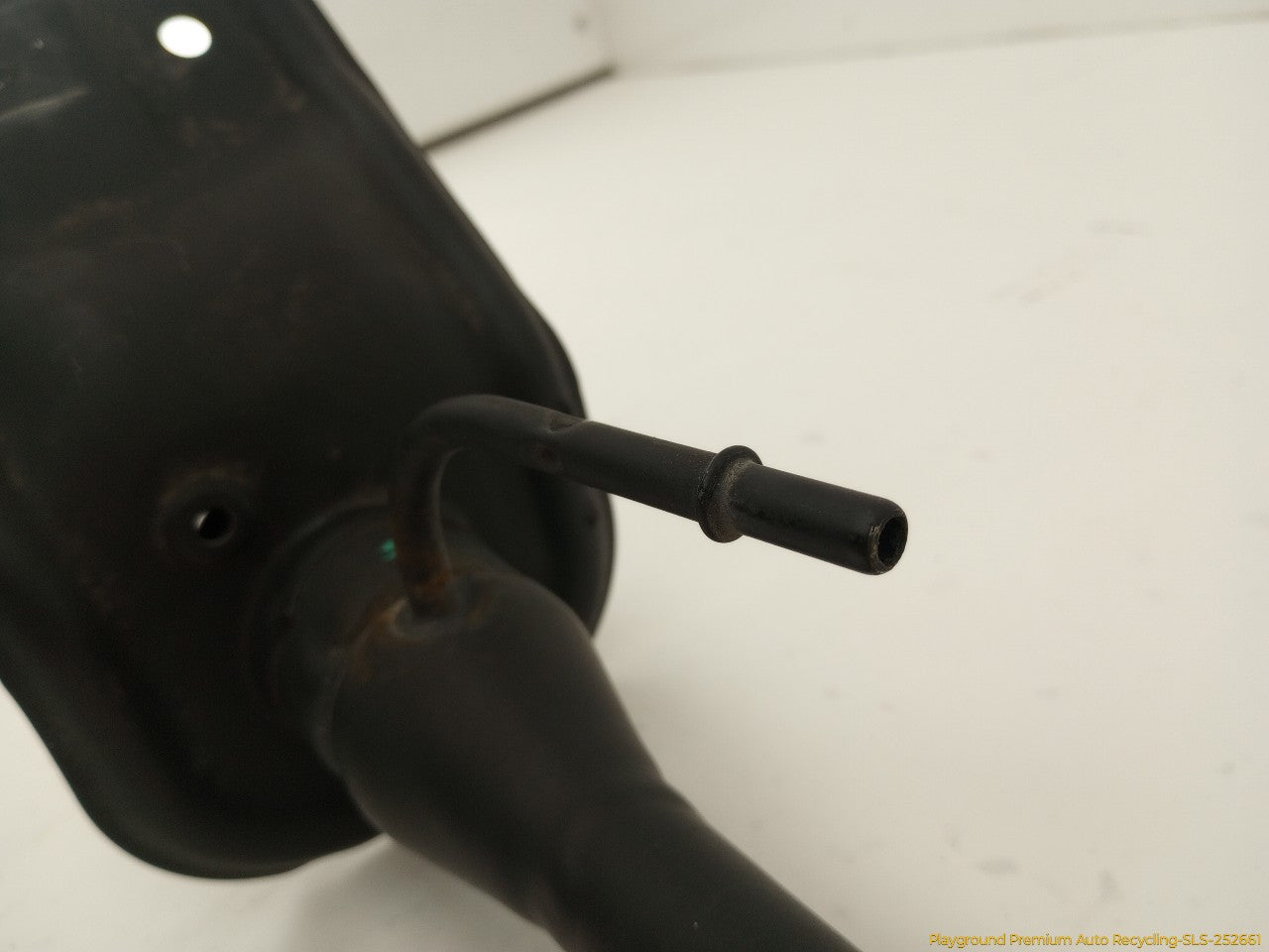 Hummer H3 Fuel Filler Neck