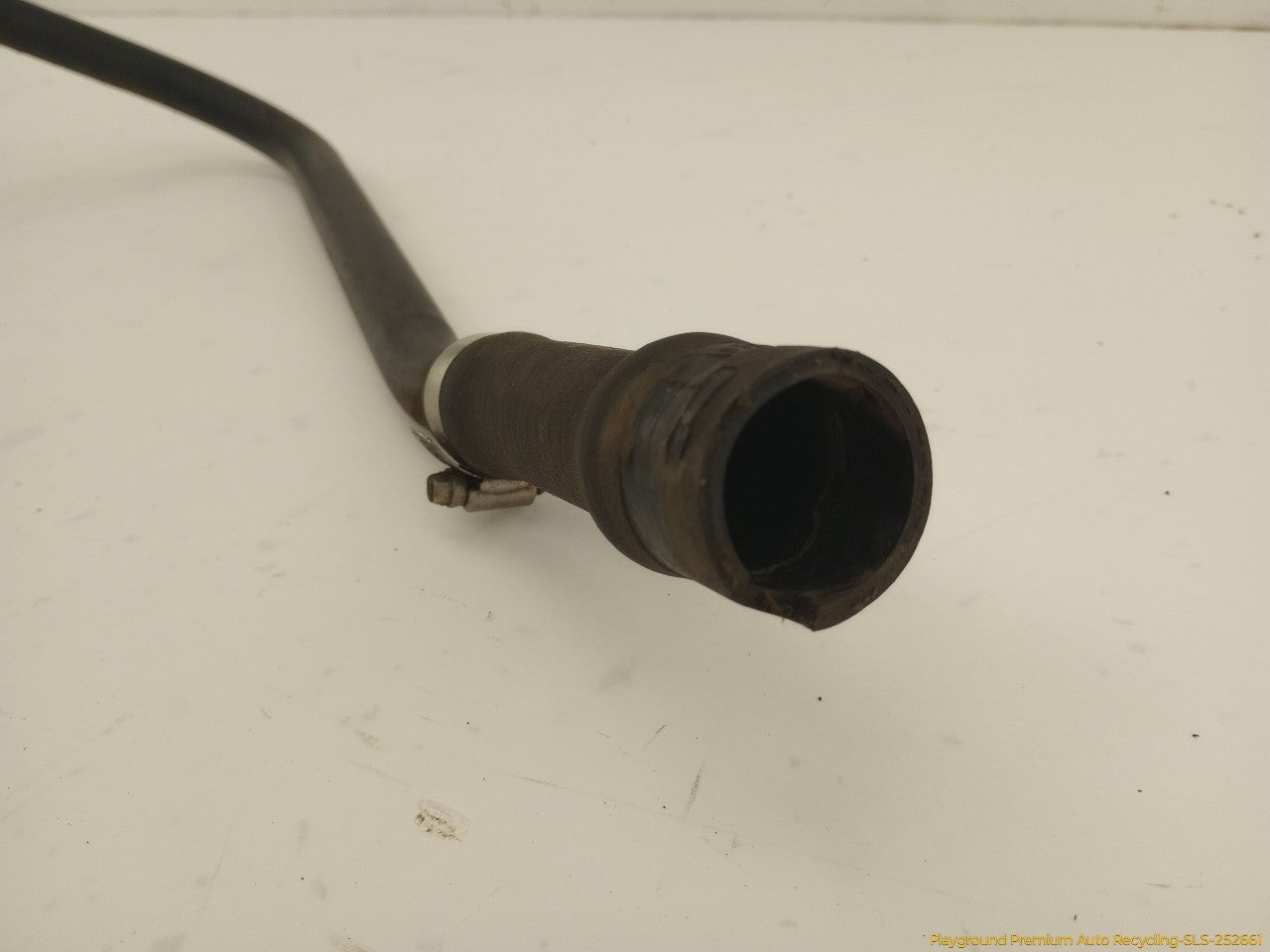Hummer H3 Fuel Filler Neck