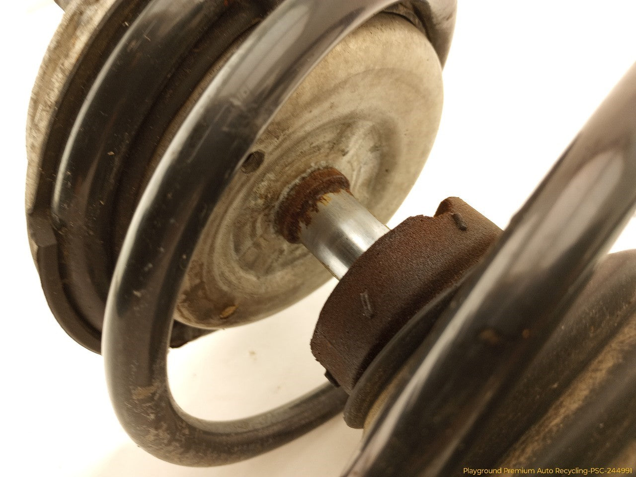 BMW 330XI Driver Left Front Strut