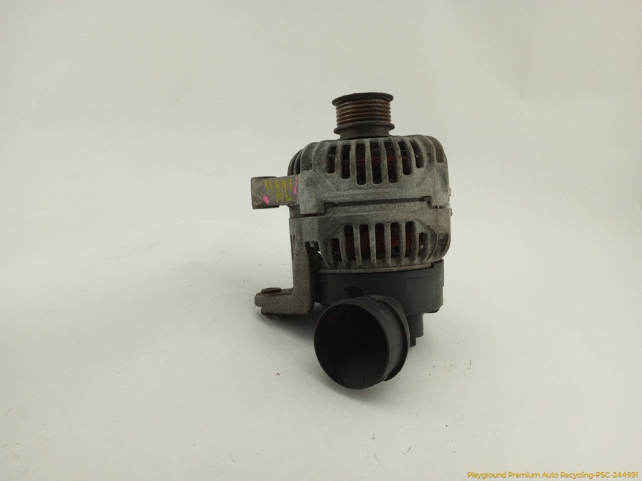 BMW 330XI Alternator