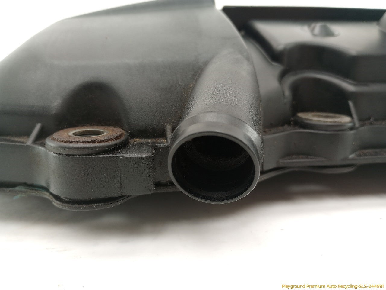 BMW 330XI Engine Cylinder Head Cover