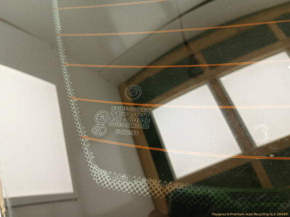 BMW 330XI Back Glass