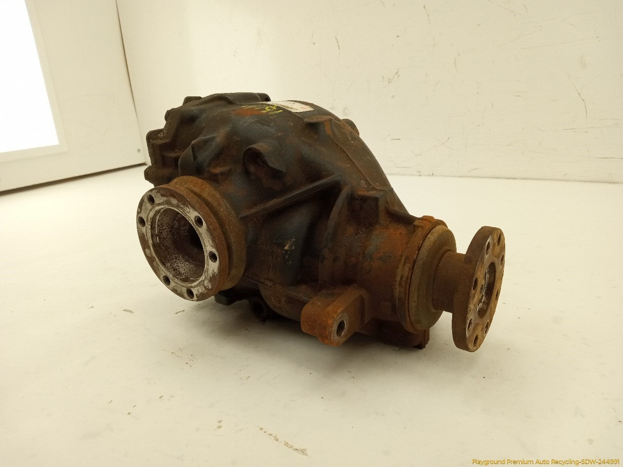 BMW 330XI Rear Differential Carrier