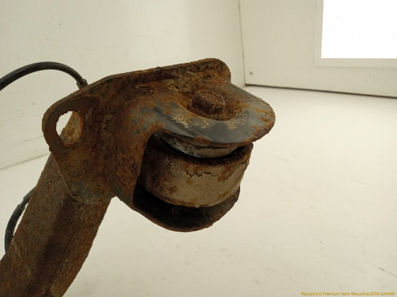 BMW 330XI Driver Left Rear Spindle Knuckle Hub