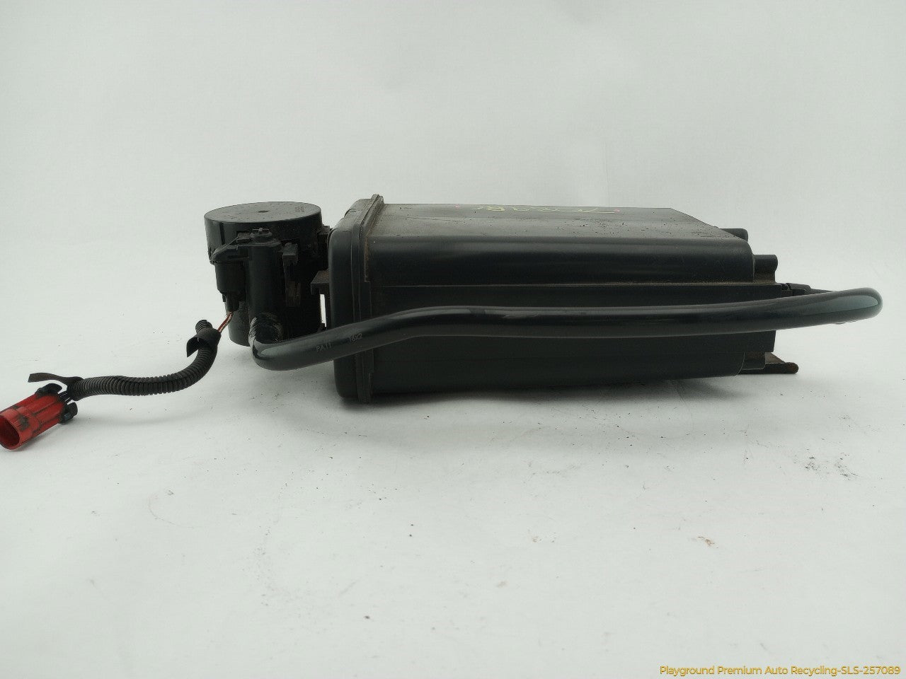 Hummer H3 Fuel Vapor Charcoal Canister
