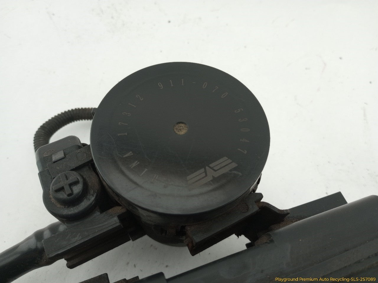 Hummer H3 Fuel Vapor Charcoal Canister