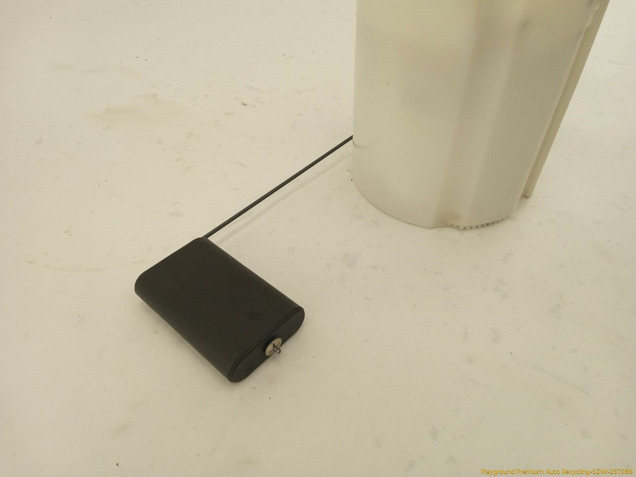 Hummer H3 Fuel Pump Sending Unit - 0
