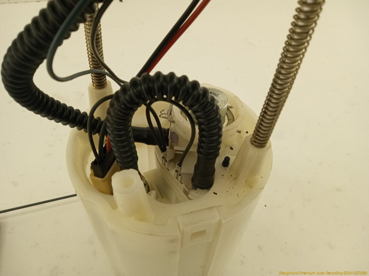 Hummer H3 Fuel Pump Sending Unit