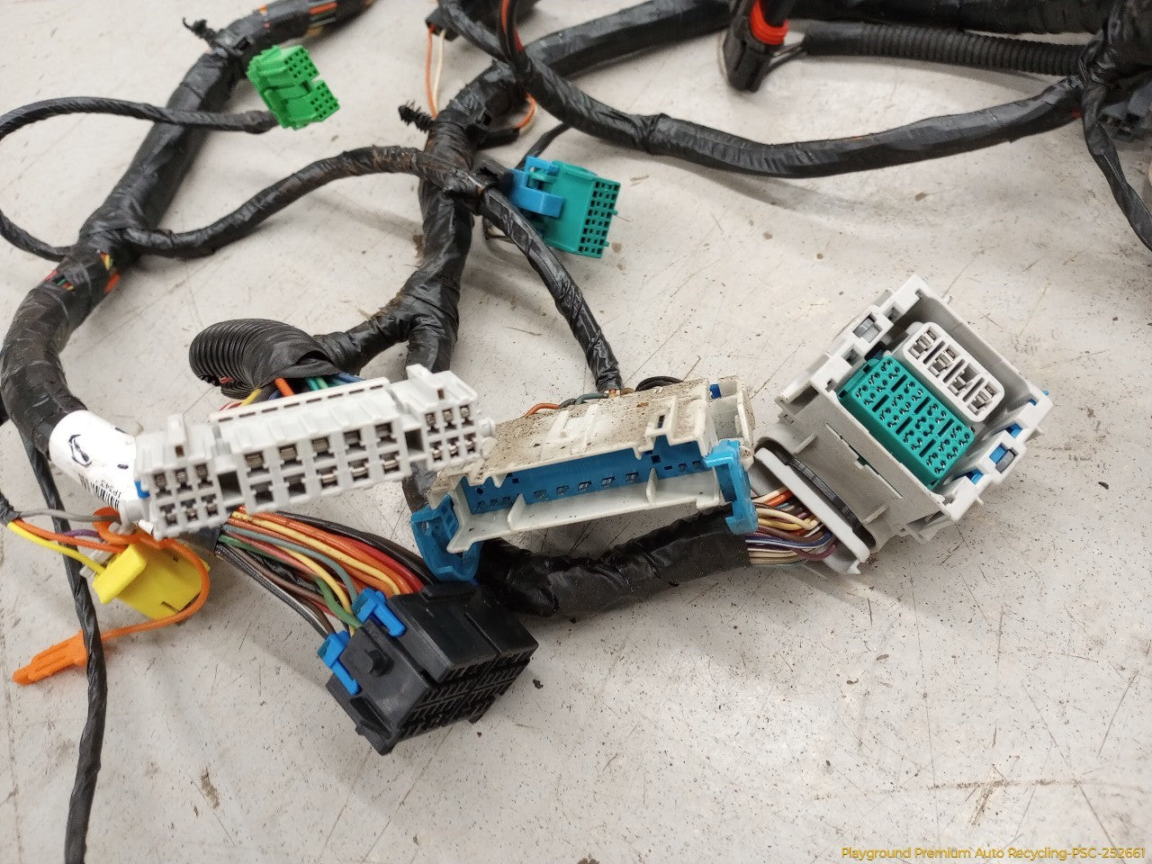 Hummer H3 Body Wiring Harness
