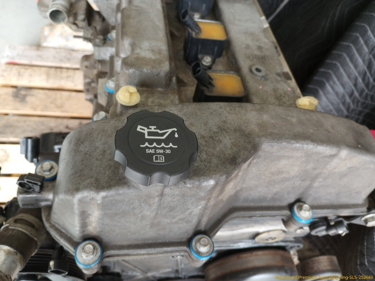 Hummer H3 Engine Assembly
