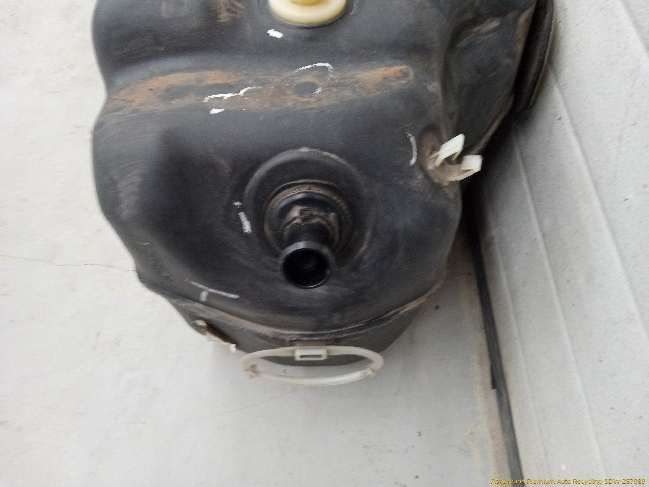 Hummer H3 Fuel Gas Tank