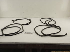 Volvo 240 Set Of 4 Door Seal Weatherstrip Moldings