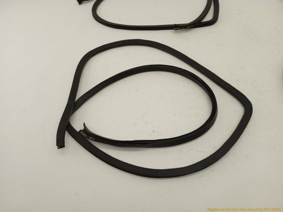 Volvo 240 Set Of 4 Door Seal Weatherstrip Moldings