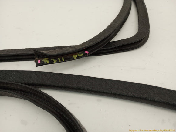 Volvo 240 Set Of 4 Door Seal Weatherstrip Moldings
