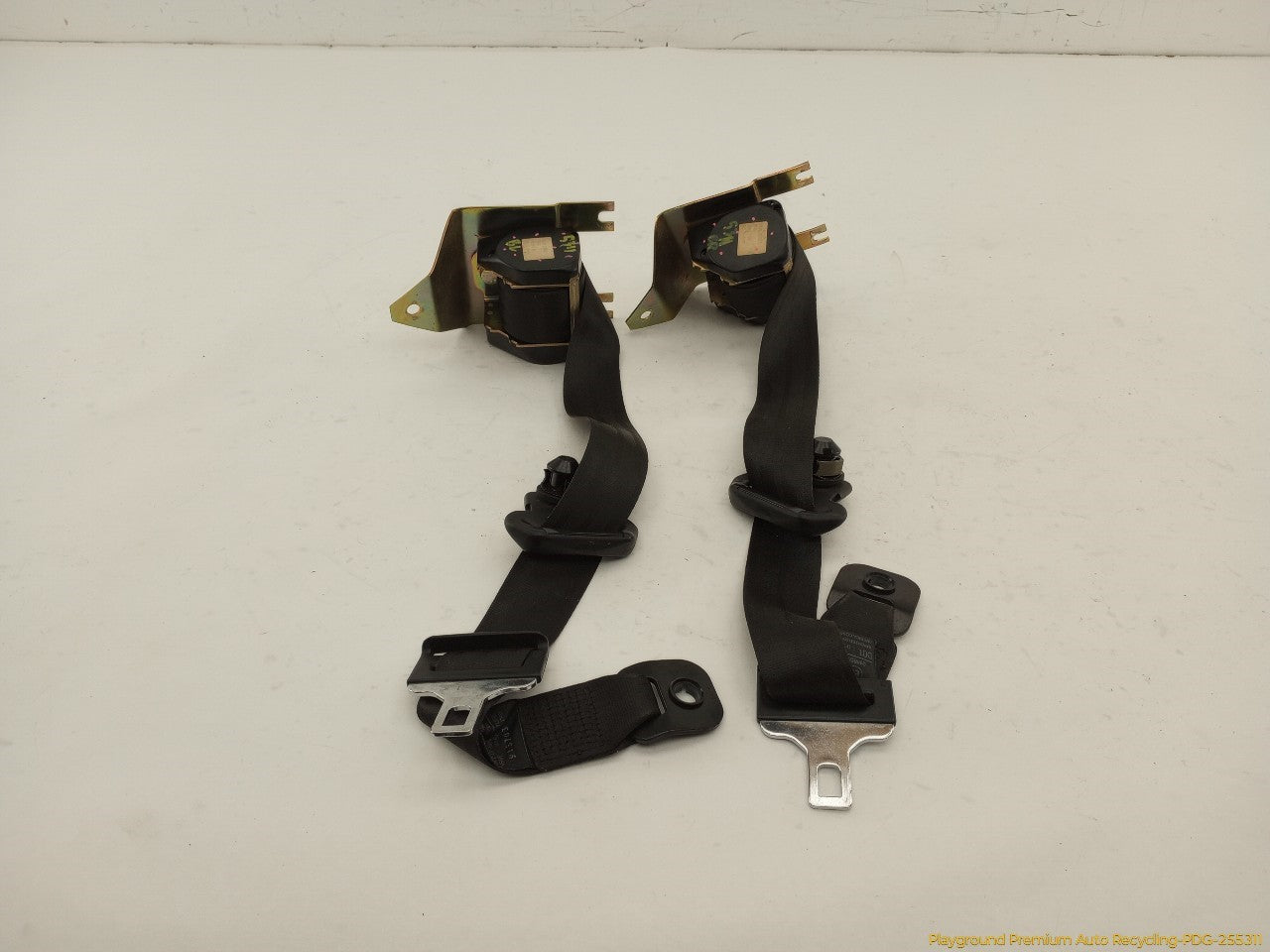 Volvo 240 Pair Of Rear Seat Belt Retractors