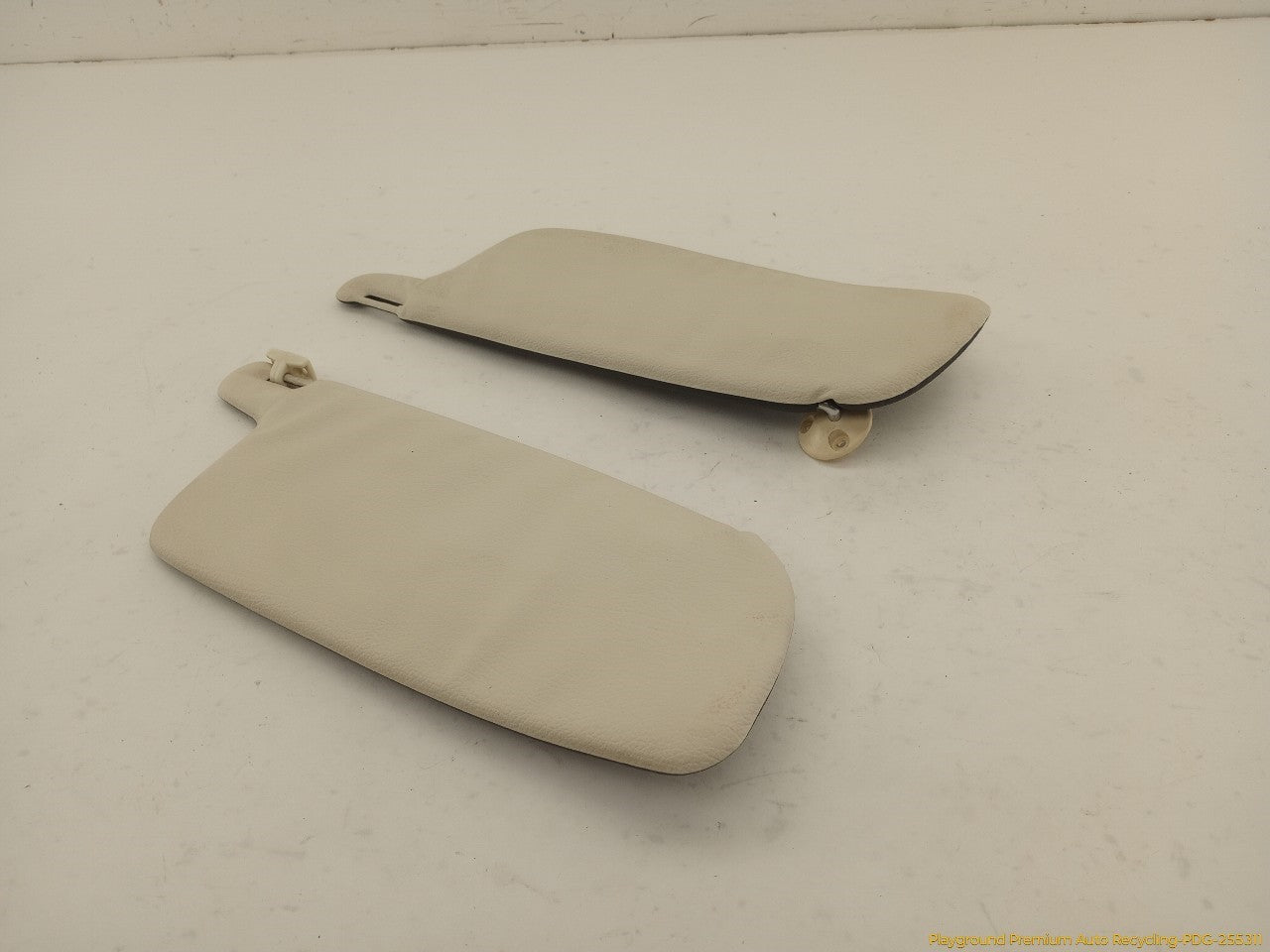 Volvo 240 Pair Of Sun Visors