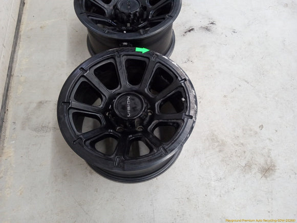 Hummer H3 Pair Of Aftermarket Alloy Wheels 9 Spoke