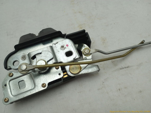 Lexus IS300 Trunk Lock Actuator