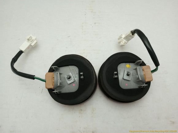 Lexus IS300 Pair Of Rear Deck Lid Tail Lamps