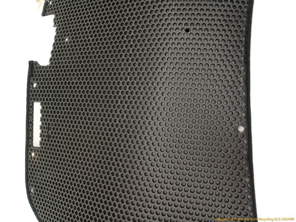 Lexus IS300 Trunk Lid Trim