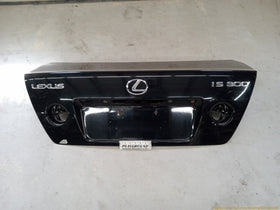 Lexus IS300 Trunk Lid