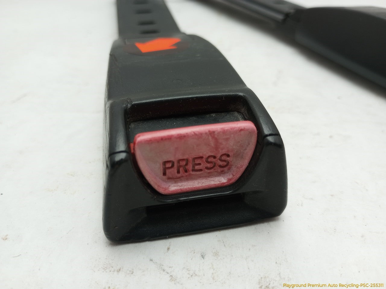 Volvo 240 Pair Of Front Seat Belt Buckles