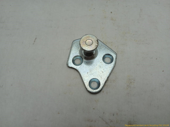 Volvo 240 Pair Of Rear Seat Strikers