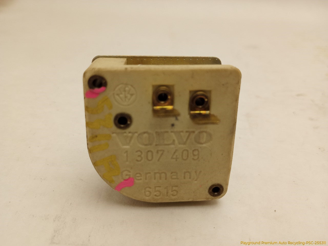 Volvo 240 Pair Of Dimmer & Headlamp Control Switches