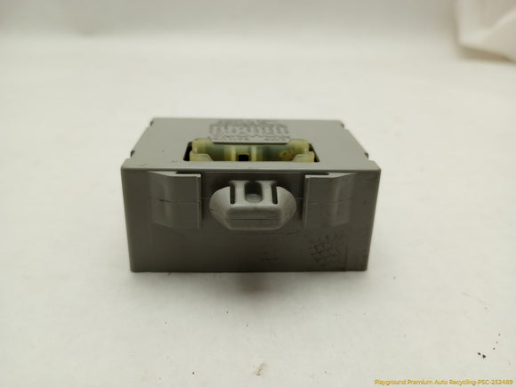 Lexus IS300 Lamp Failure Control Module