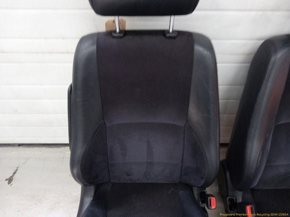 Lexus IS300 Pair Of Front Seats