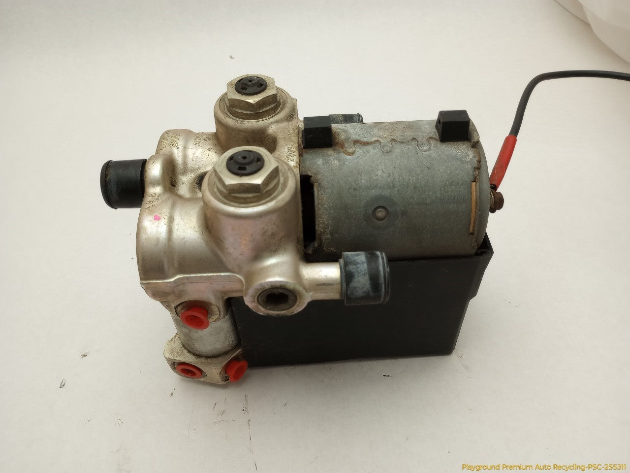 Volvo 240 ABS Pump
