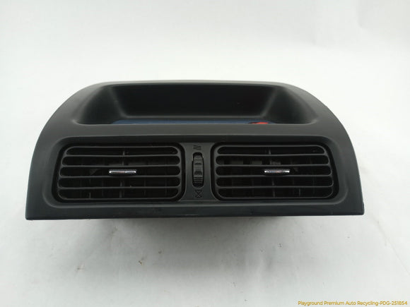 Lexus IS300 Center Dash Air Vent Trim