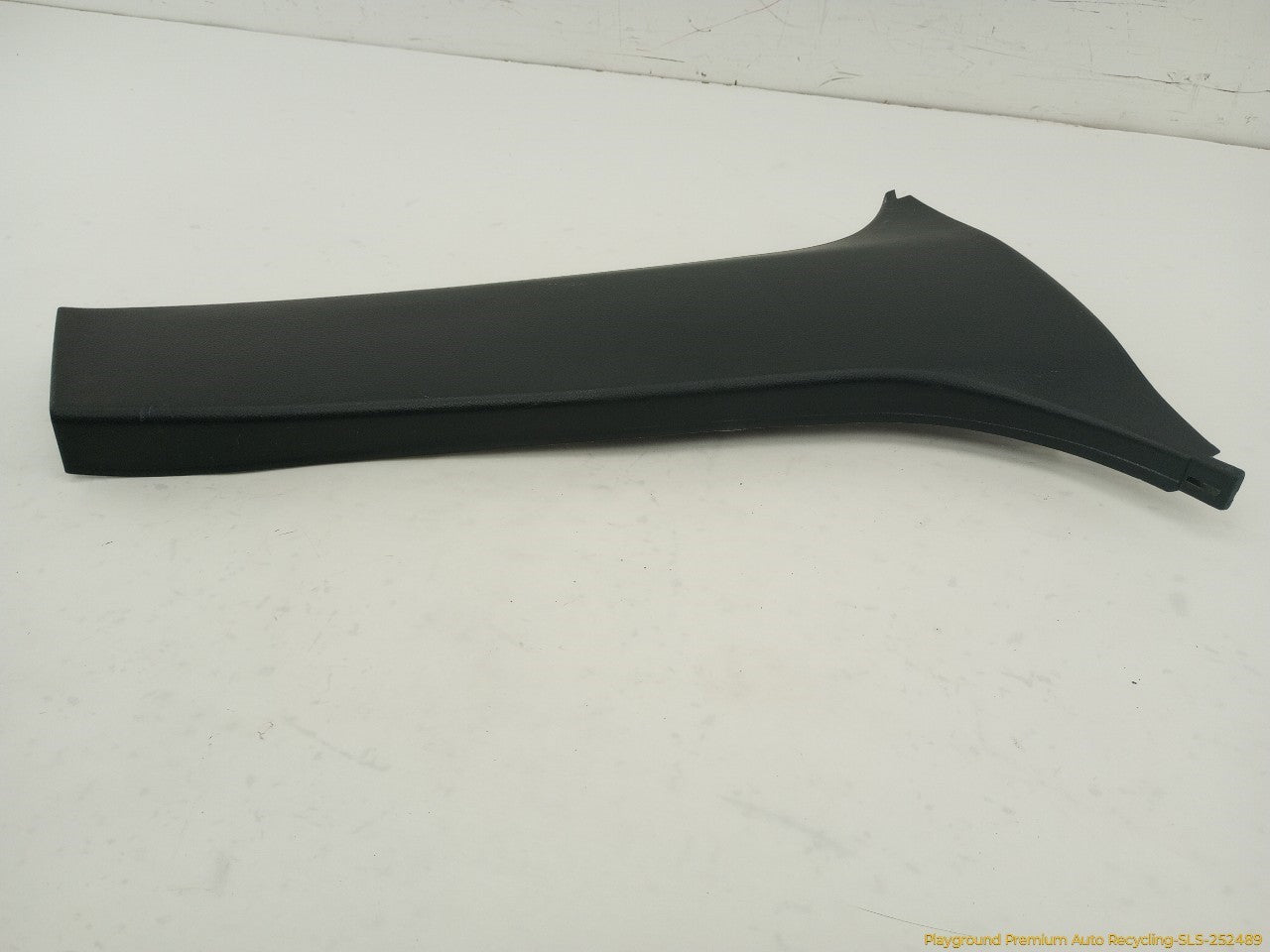 Lexus IS300 Pair Of Lower B Pillar Trim
