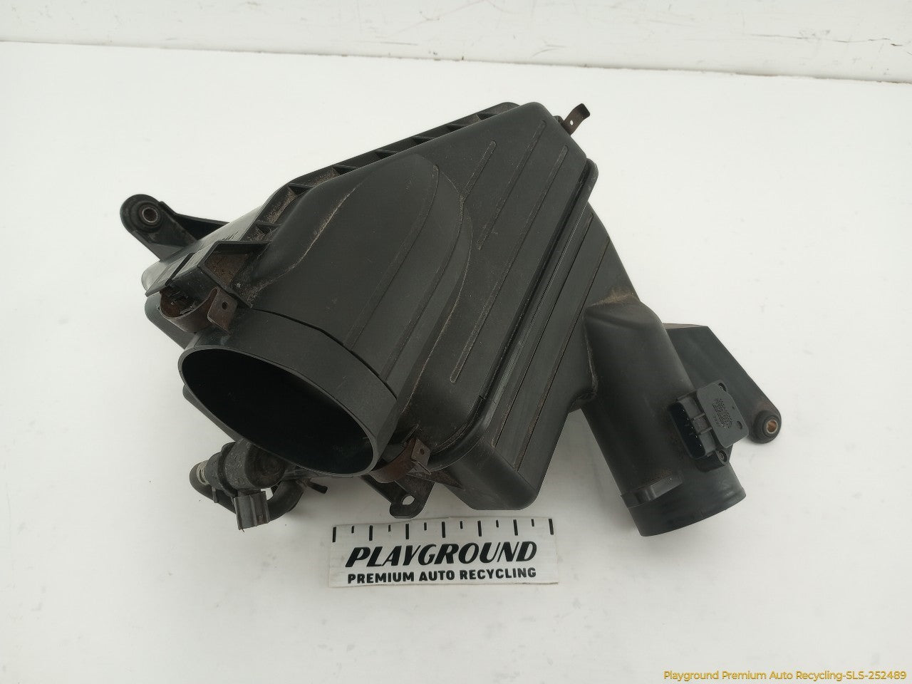 Lexus IS300 Air Cleaner Box Housing