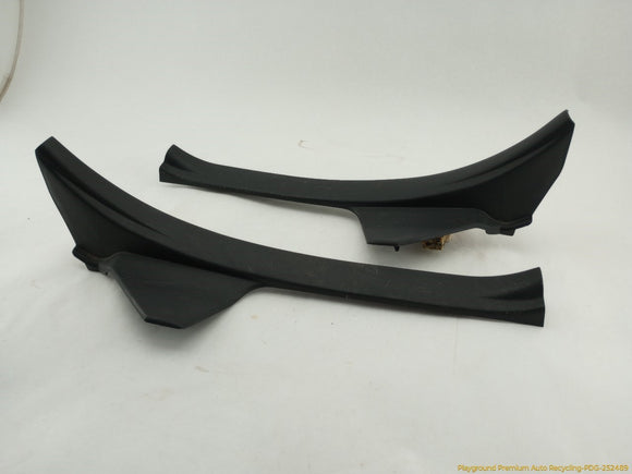 Lexus IS300 Pair Of Rear Door Sill Trim