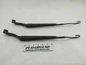 Lexus IS300 Pair Of Windshield Wiper Arms