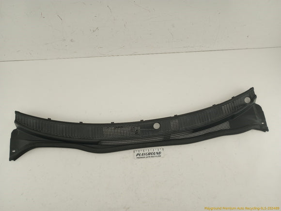 Lexus IS300 Cowl Vent Panel