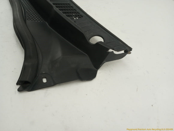 Lexus IS300 Cowl Vent Panel