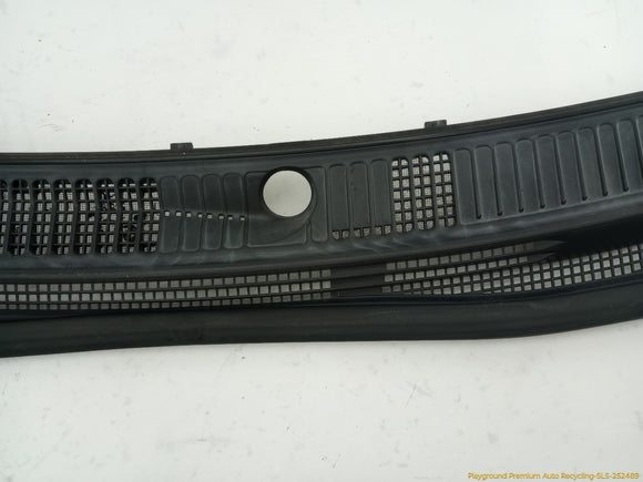 Lexus IS300 Cowl Vent Panel