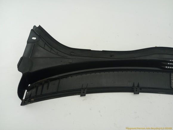 Lexus IS300 Cowl Vent Panel