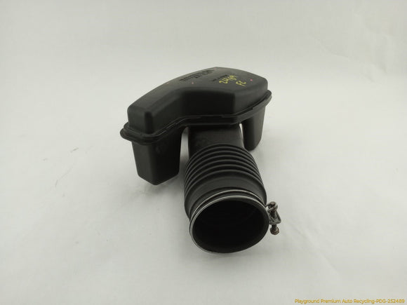 Lexus IS300 Air Intake Resonator Tube
