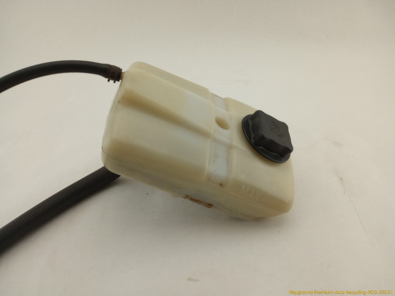 Volvo 240 Coolant Reservoir - 0