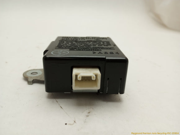 Lexus IS300 Door Control Receiver Module
